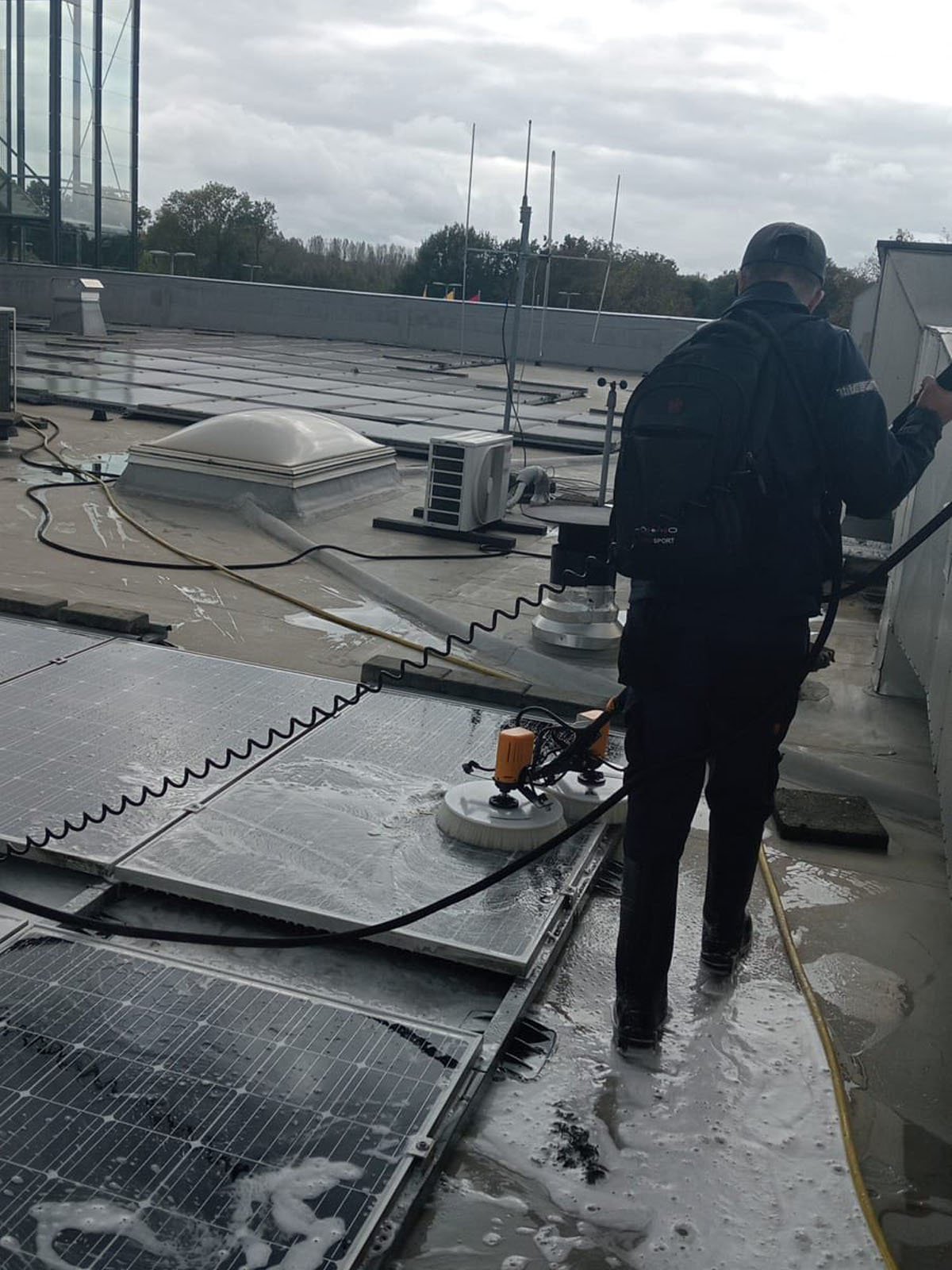 Ultra schoon Glazenwasserij_0002_Laag 6